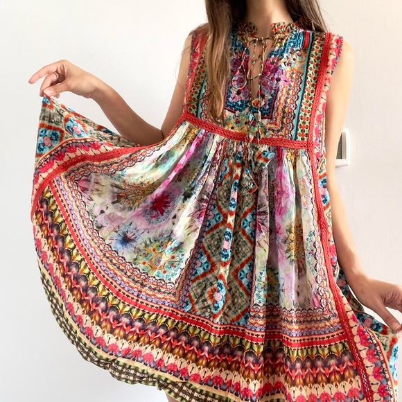 Bhanuni by Jyoti | Boho pattern embellished silky mini dress | Size M - Picture 1 of 7